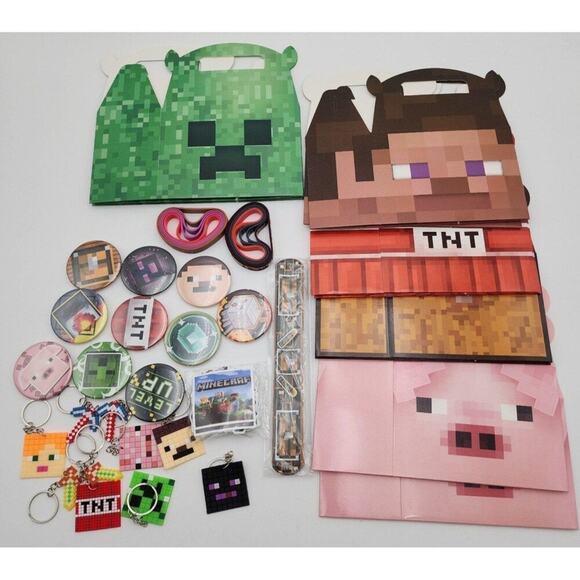 Minecraft Party Favor Treat Boxes With Pins Keychains Bracelets Stickers Filler - Picture 1 of 9